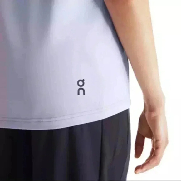 On Women's On Focus T-Shirt - Picture 4 of 7